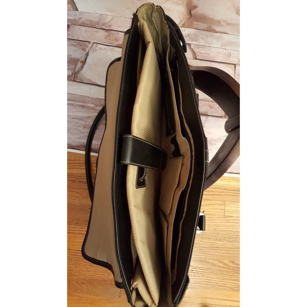 Targus Women's Laptop Shoulder Bag Large Padded Business Tote Black